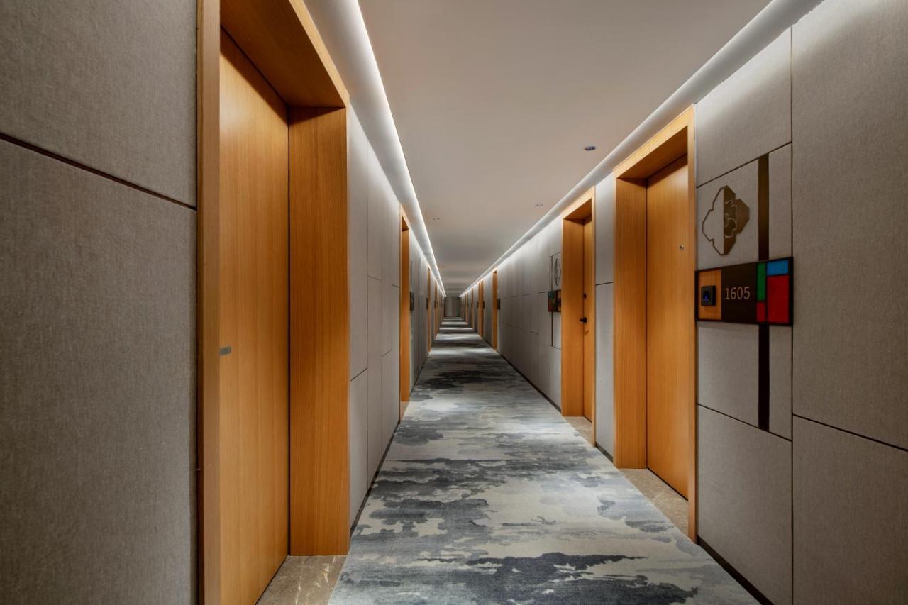 Guangzhou Hotel - Free Shuttle Bus To Exhibition Center During Canton Fair Period Exterior photo